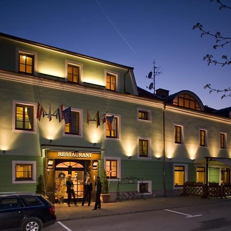Hotel Vltava Frymburk Eksteriør billede